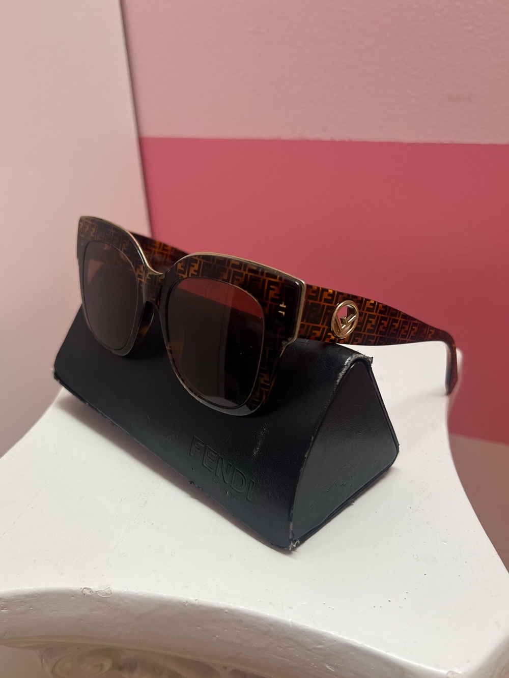 Fendi FF Logo Sunglasses Style 359 /G/S Square Oversized Brown Women’s
